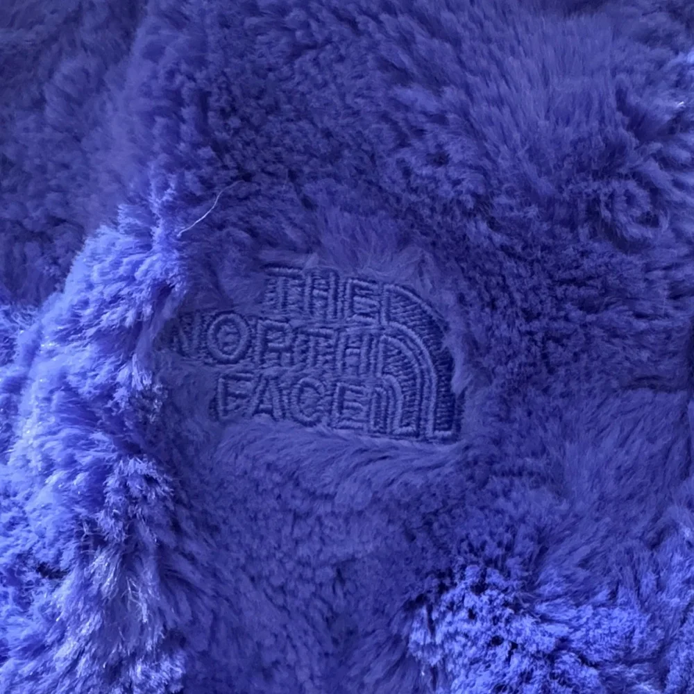 The North Face Women's Purple Quilted reversible Vest size M - Picture 7 of 9